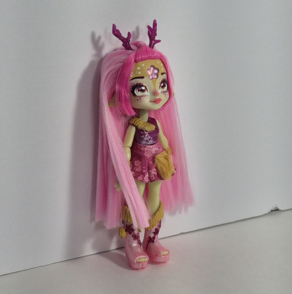 Magic Mixies Pixlings  Deerlee Doll